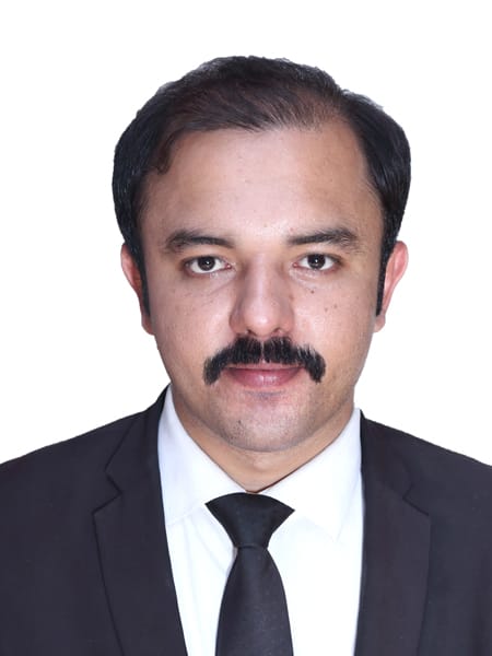 One of the best Advocates & Lawyers in Delhi - Advocate Sudershani Ray