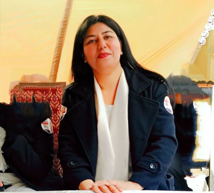 One of the best Advocates & Lawyers in Delhi - Advocate Sudershani Ray